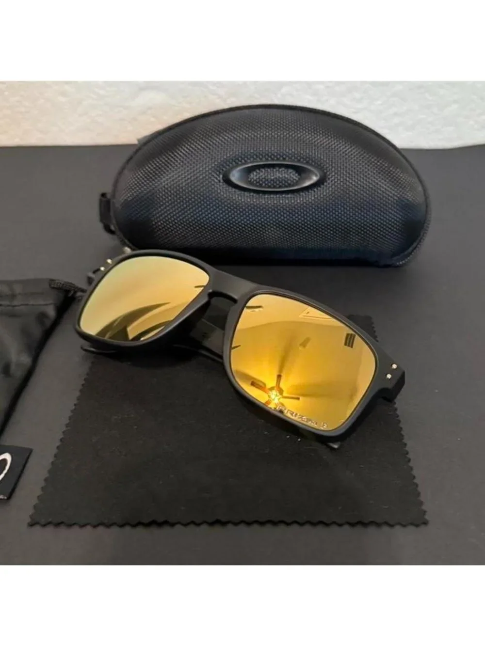 OO9102 Oakley Holbrook 24k Gold Prizm Polarized Sunglasses - Picture 2 of 8